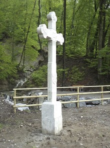 wegkreuze: Eggenwiler Wegkreuz, Wegkreuz fertig versetzt.