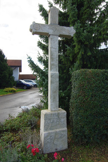 wegkreuze: Wegkreuz, Wegkreuz aus Mägenwiler Muschelkalk neu überarbeitet.